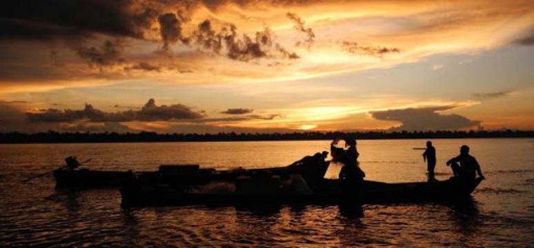 PERU + AMAZONIA